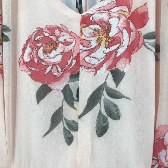 Flutter Sleeve Floral Maxi Dres Blush Pink Size Medium - Picture 8 of 8